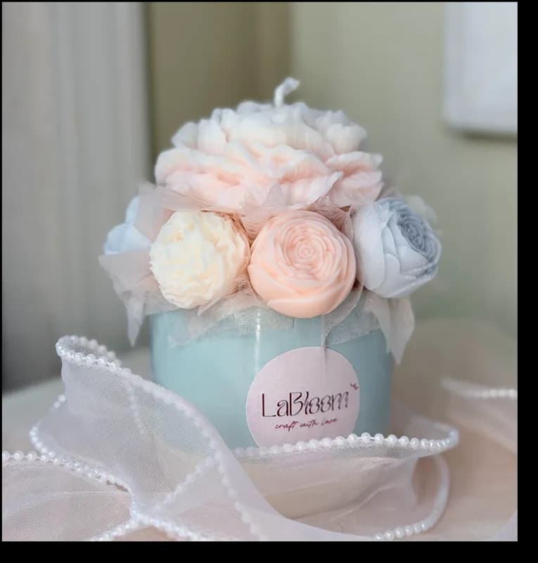 Blue and blush ceramic vase bouquet